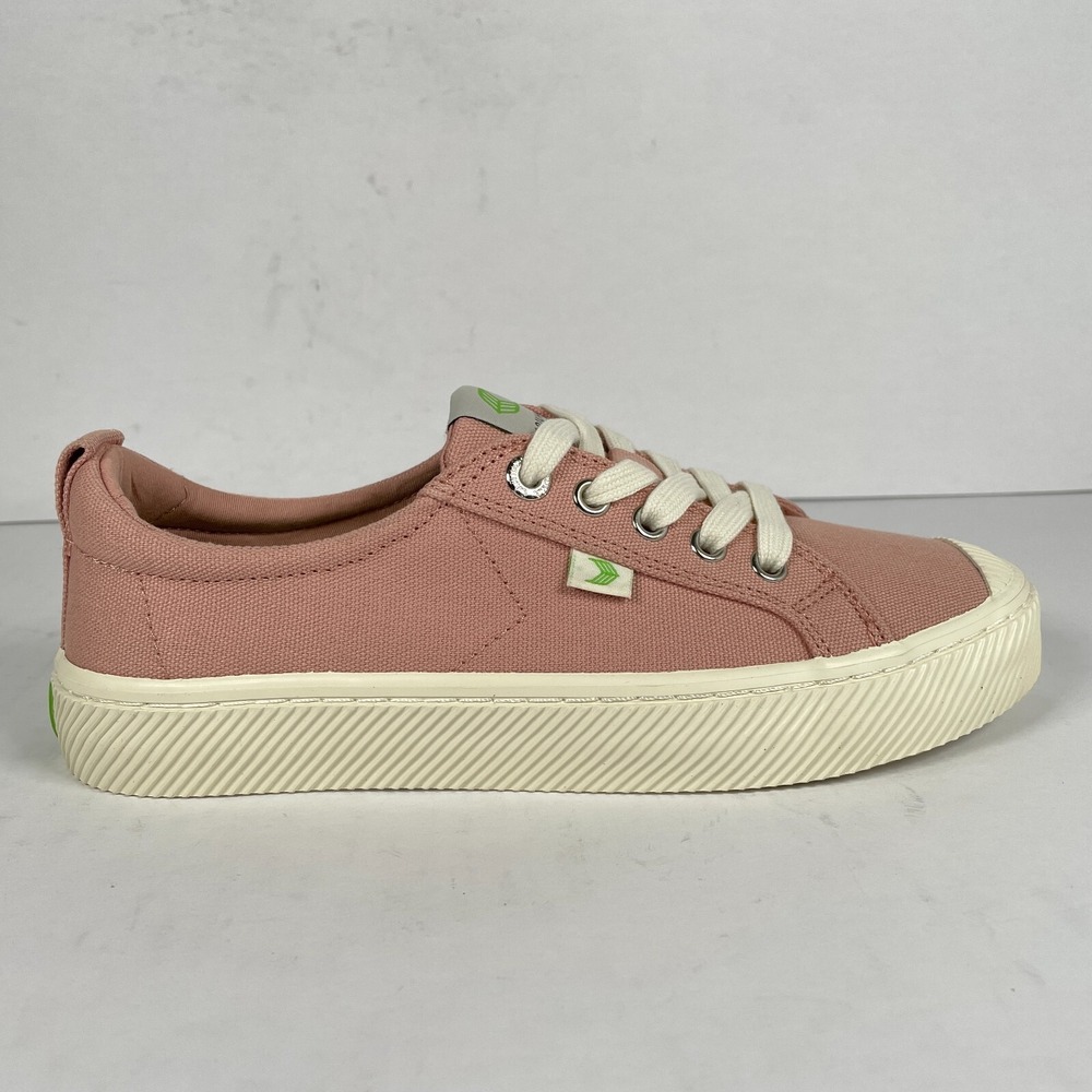 Cariuma OCA Low Sneakers Womens Size 7.5 Rose Gold Pink Canvas Lace Up Shoes
